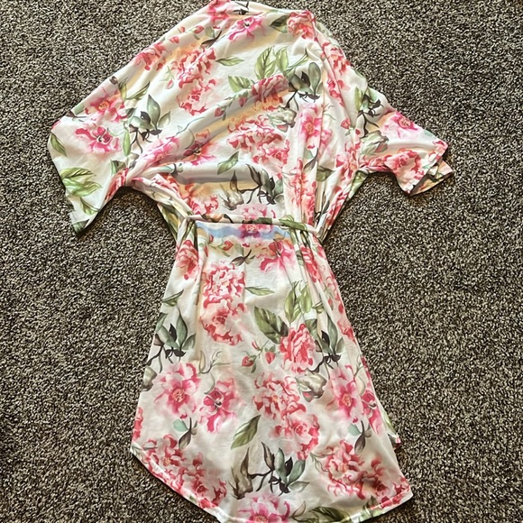 Show Me Your Mumu Robe - Picture 7 of 9